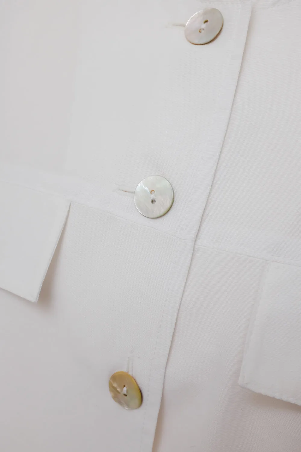 0055_CROP OVERSHIRT WITH MOTHER OF PEARL BUTTONS