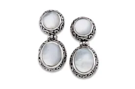 Keramas Earrings- Mother Of Pearl