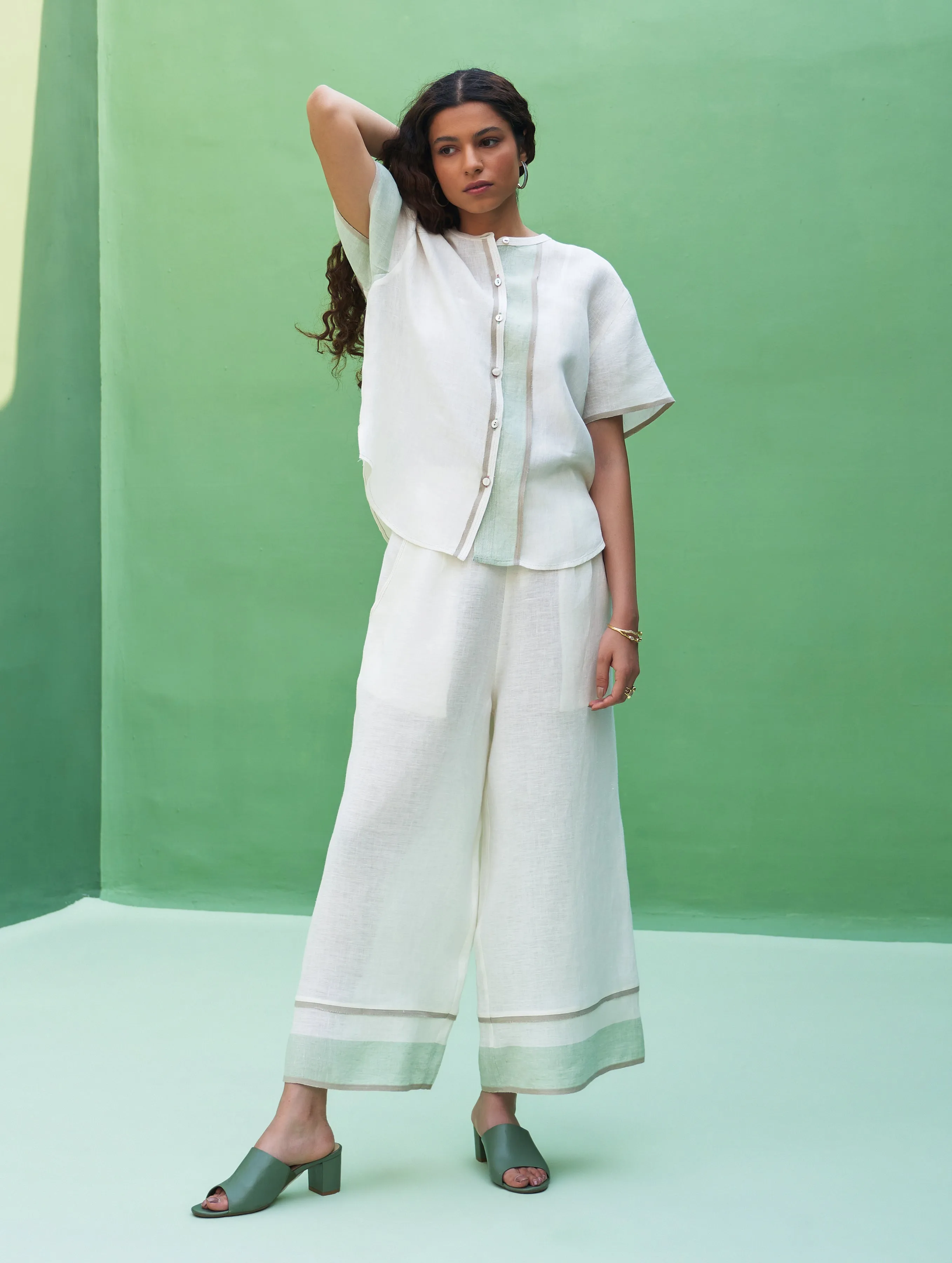 Kol Border Linen Crop Shirt - Ivory