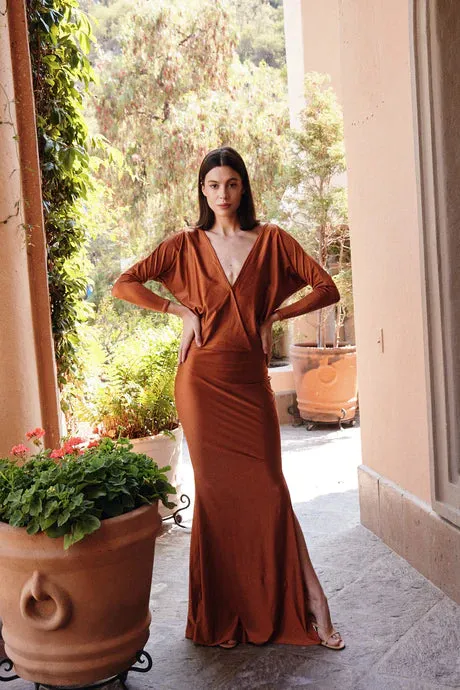 Long dress with crossed bodice