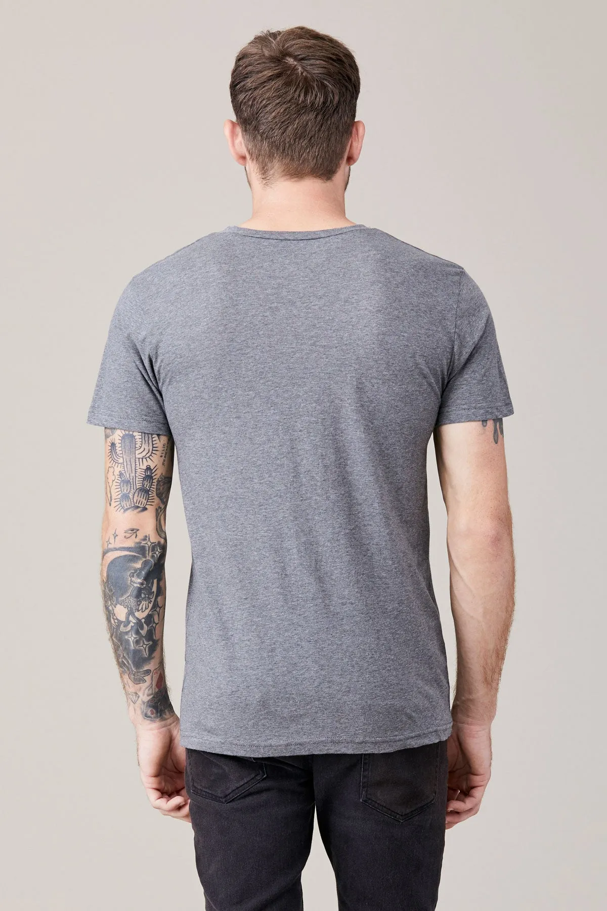 Men's Short Sleeve V Neck - Heather Grey