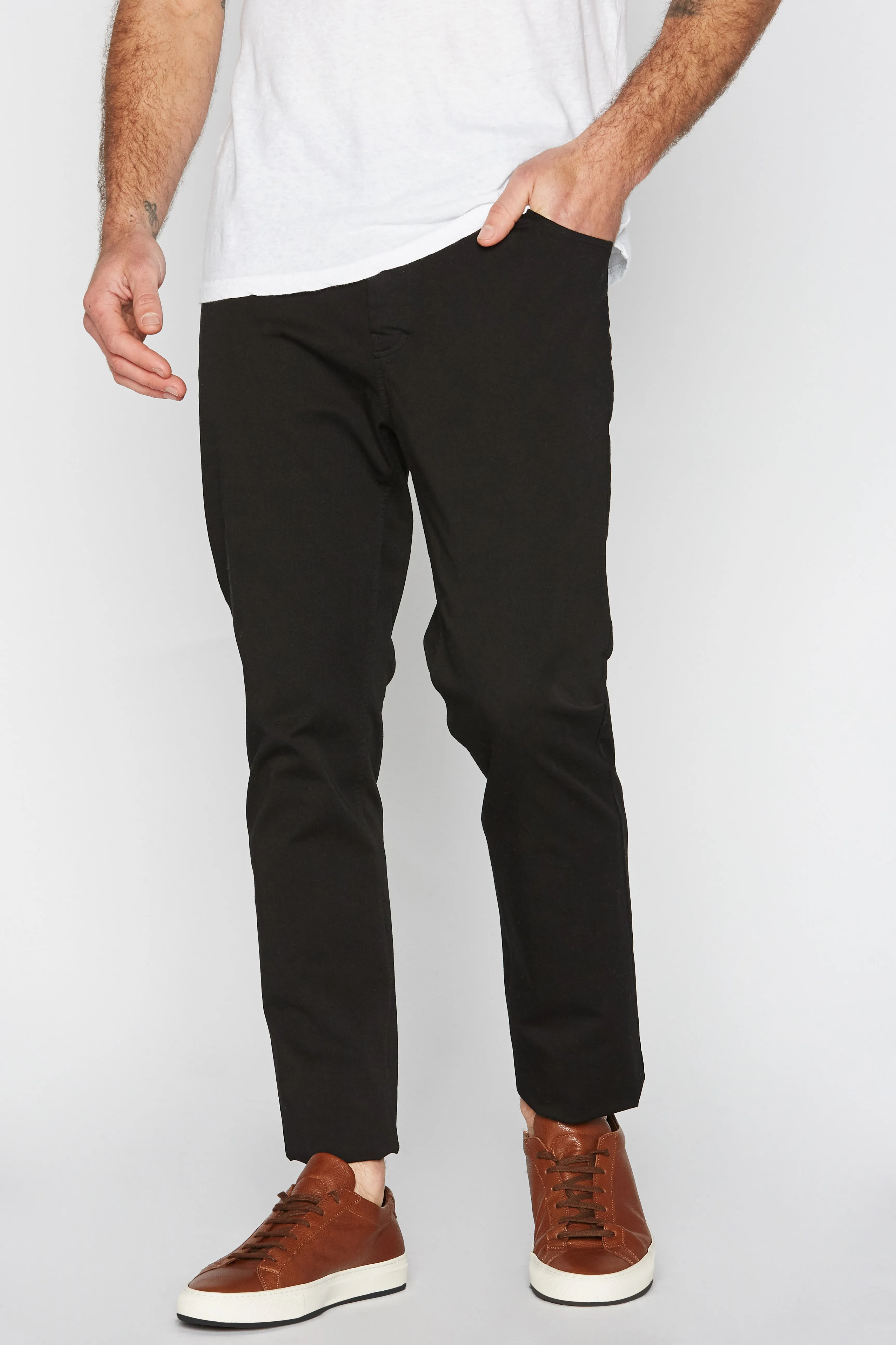 Men's Slim Fit Twill Pant