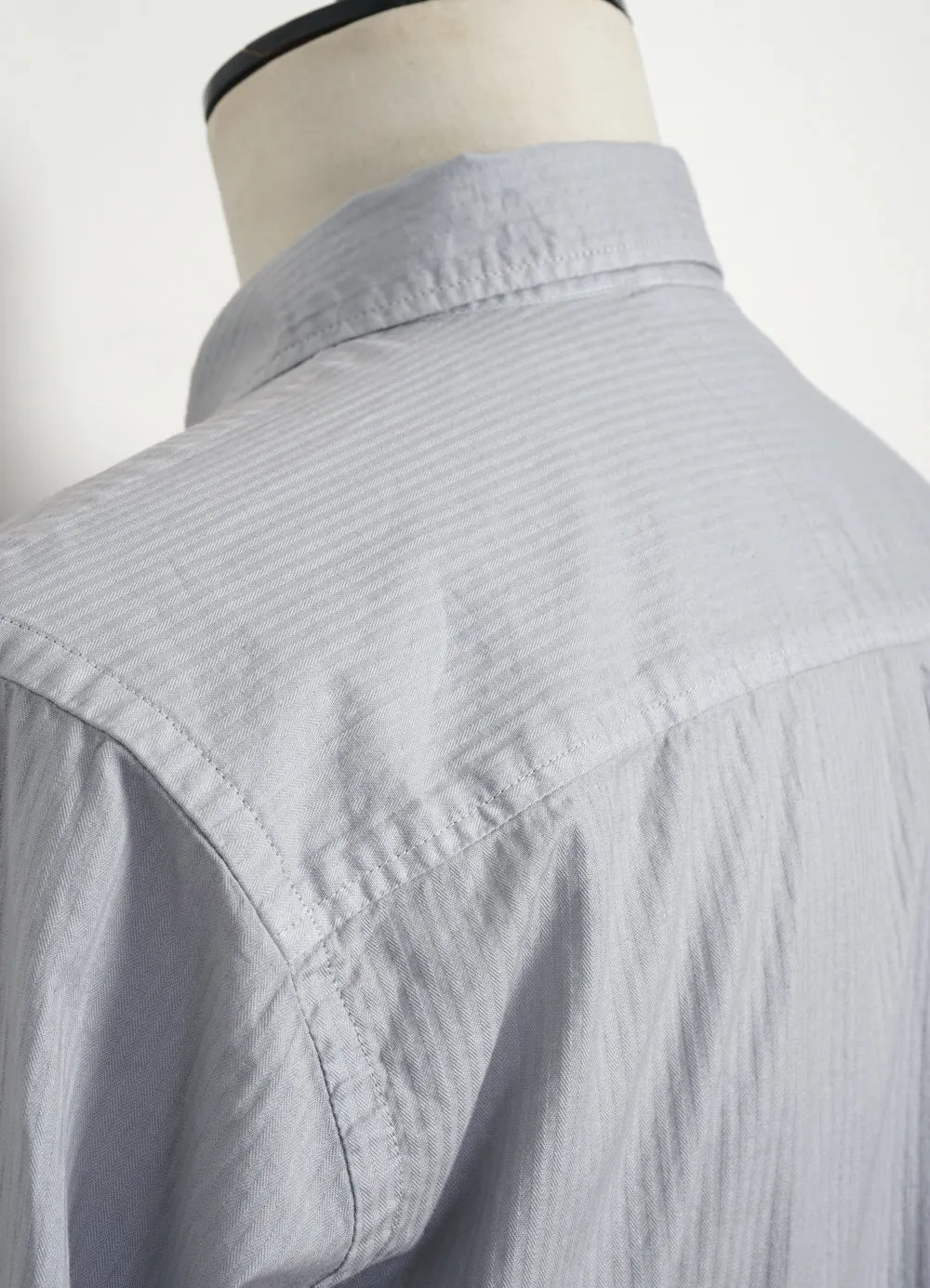 RAYMOND | Relaxed Classic Herringbone Shirt | Rain