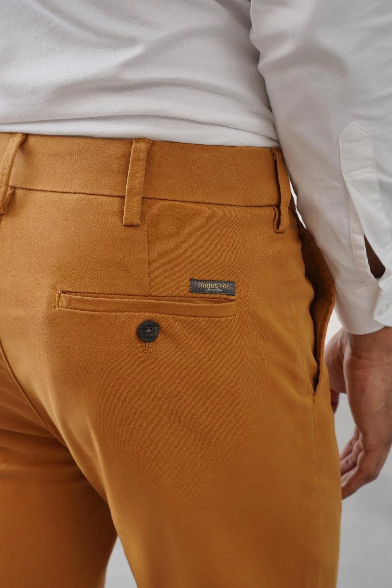 The Slim Fit Daylong Chino - Quicksand